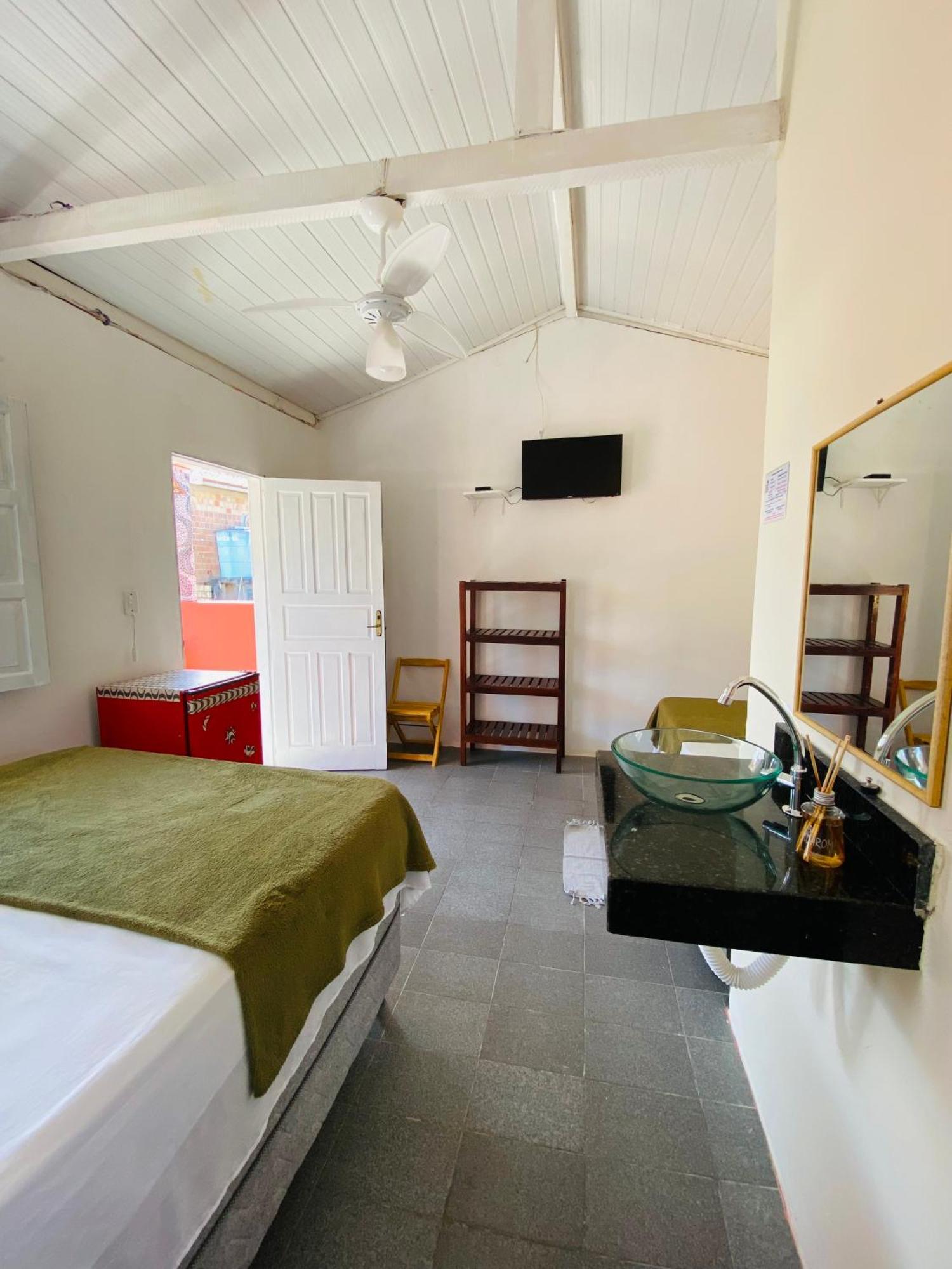 Hospedaria Mucuge - Na Principal Rua Da Cidade, Rua Do Mucuge - Arraial D'Ajuda Porto Seguro Room photo
